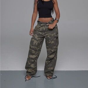 A Vintage Fit Camo Boyfriend Cargo Pants